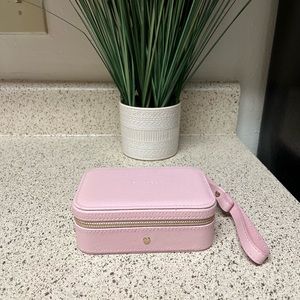 NEW Portable Pandora Jewelry Box